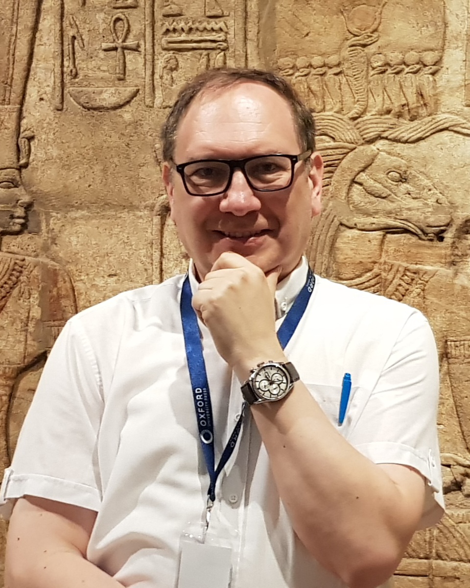 dr Krzysztof Morta